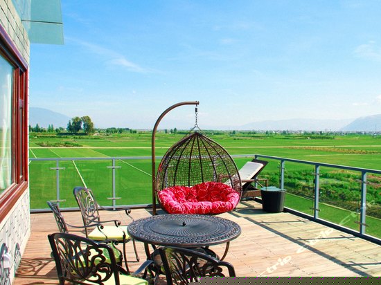 桑田至尊田园高级套房