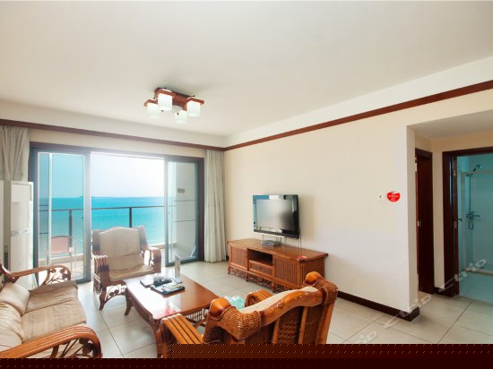 无敌海景两房两厅