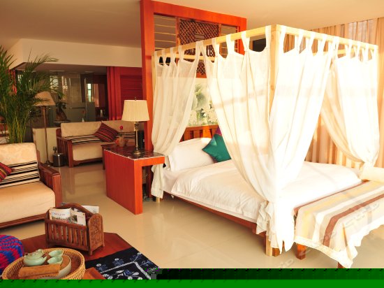 雅典娜钻石海景套房