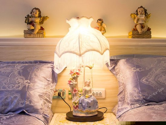 白色巧克力六人和室套房