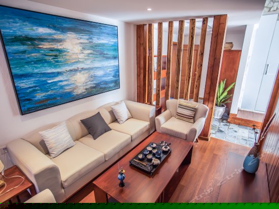 典雅商务山景套房