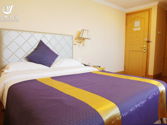 高级大床间