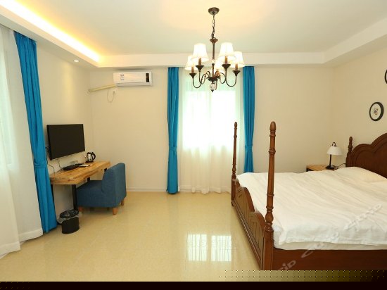 高级豪华大床房