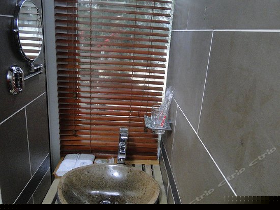 榻榻米全海景双人房