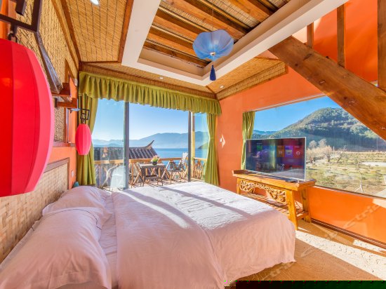 旎西·湖景露台复式套房