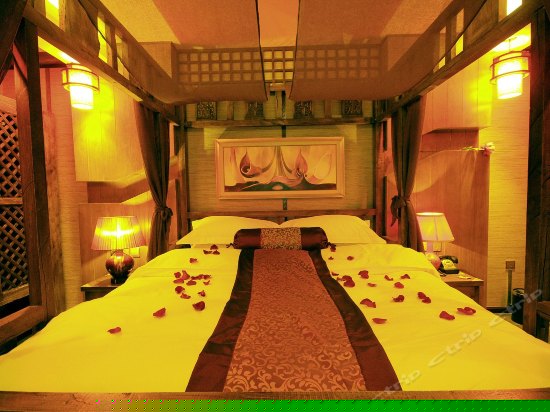 豪华温馨蜜月房