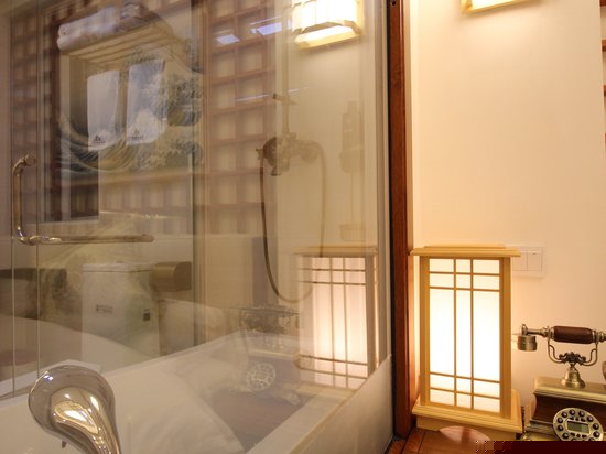 豪华宫廷大床房