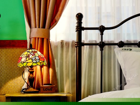 云境山景阳台双床房