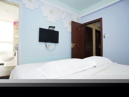 阳台海景大床房