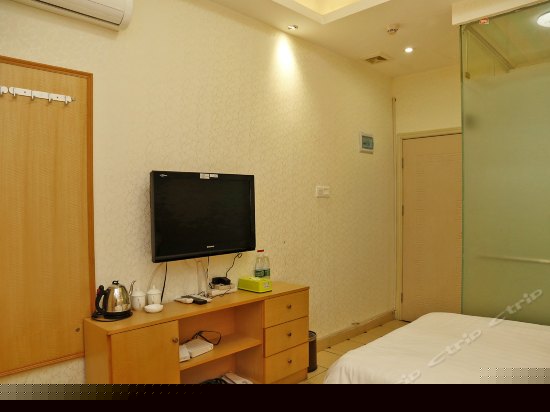 标准双人电脑房