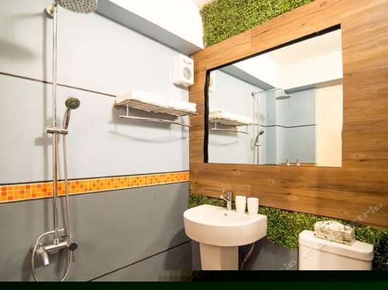 香橙橙海景四人房