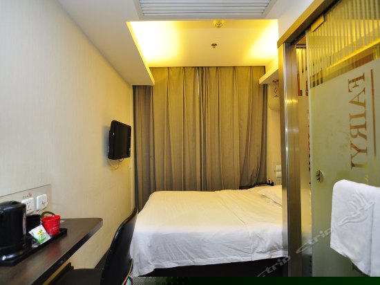 特惠大床房（无窗）