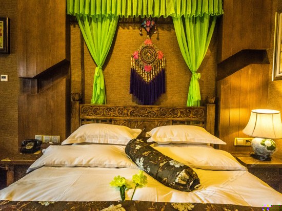 豪华阳台小套房