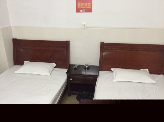 标准空调电脑房