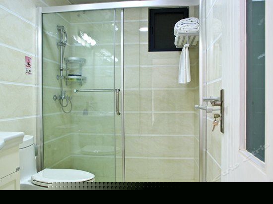 豪华园景2房1厅套房