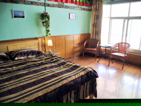 藏式大床间(独卫)