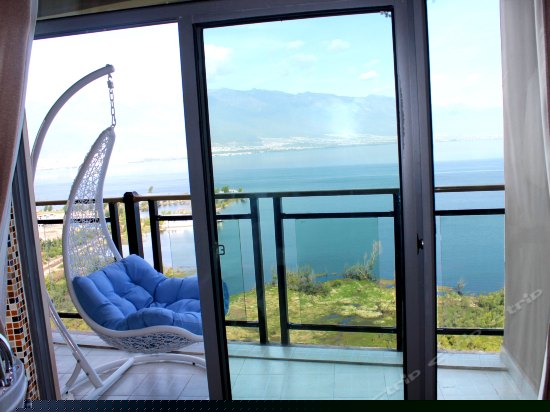 270°豪华海景大床房