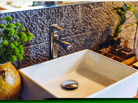 S207海景飘窗榻榻米家庭房