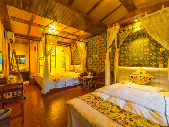 阳光观景家庭房