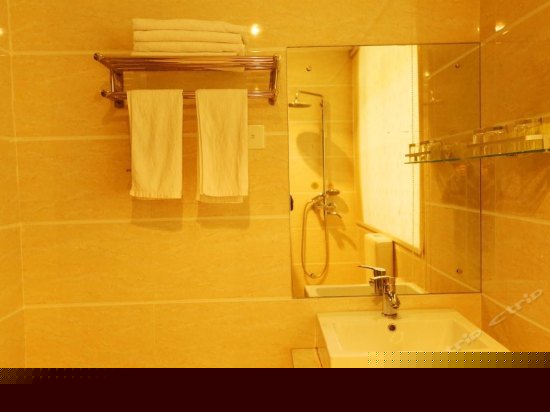 家庭房（三人间）