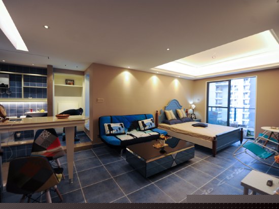 兰海五期蓝色经典主题房