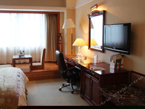 日式楼层豪华大床房