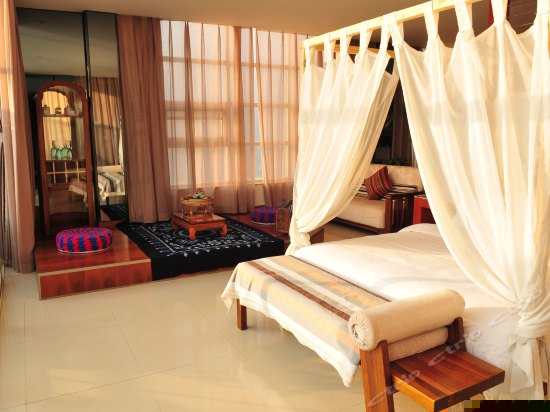 雅典娜钻石海景套房