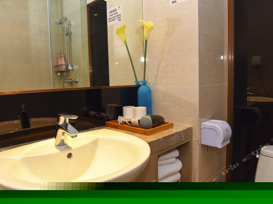 豪华海景大床房