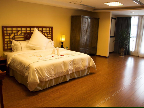 巴郡府邸大套房