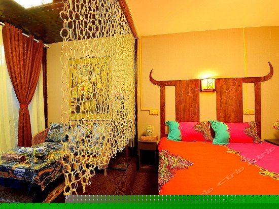 豪华卷珠帘蜜月套房