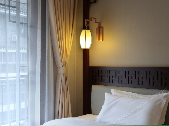 高级豪华双床房