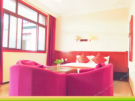 庭阁高级大床房