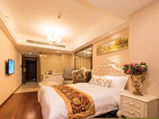 欧式豪华大床房