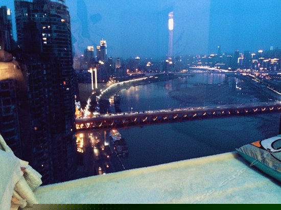 琴意绵绵主题超美江景大床房