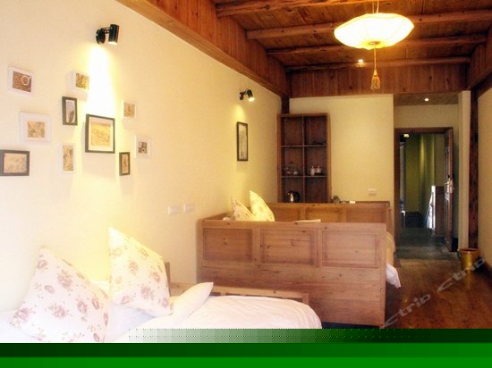 A栋云水谣清雅双标家庭房