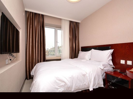 时尚大床房（无窗）