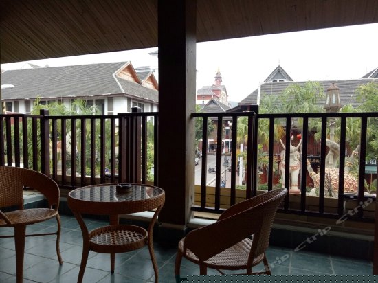 景保寨店大床房