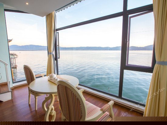 复式海景大床房