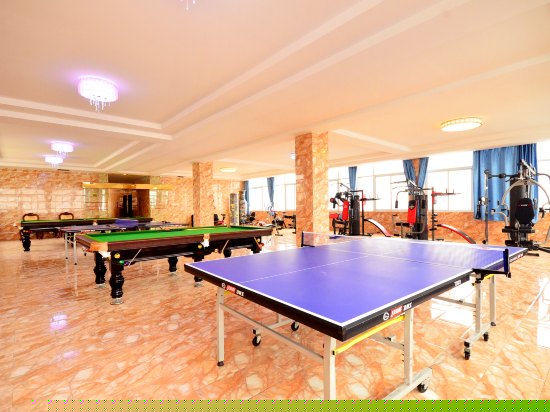 健身娱乐设施