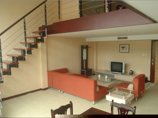 复式经济标准间