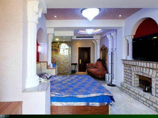 VIP主题室内温泉客房