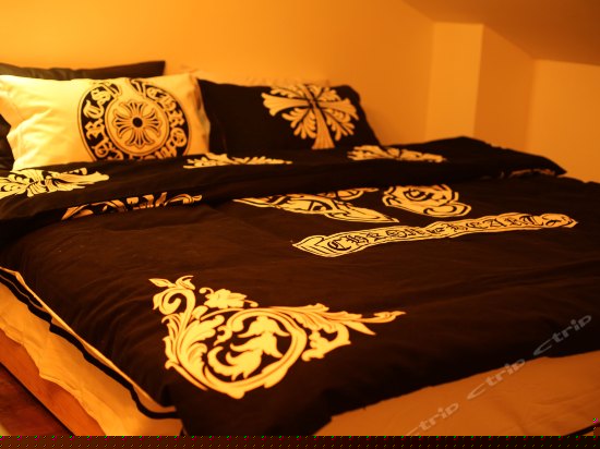 阳光复式大床房