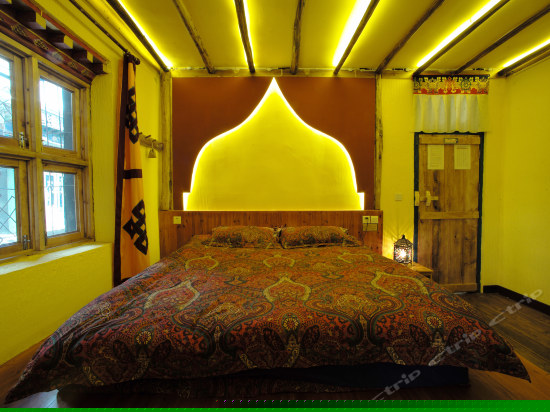 加都豪华家庭房