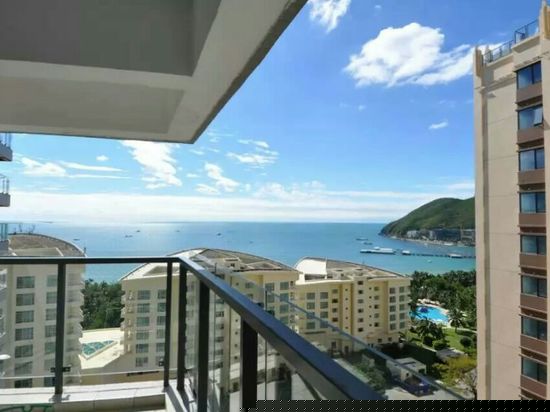 豪华无敌海景套房（3房2厅2卫）