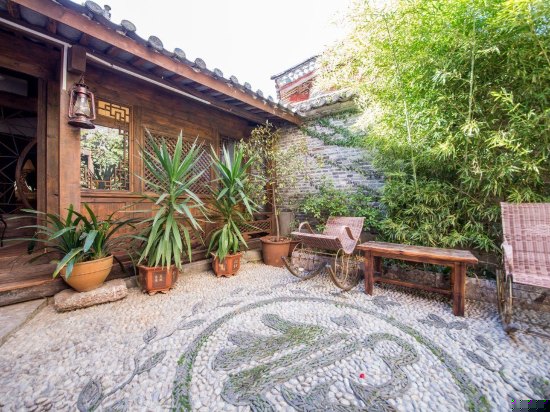 阳光竹园独院套房