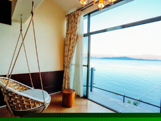 复式全海景大床房