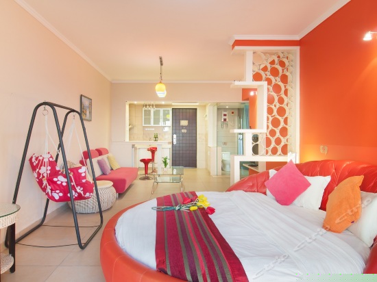 浪漫海景圆床房