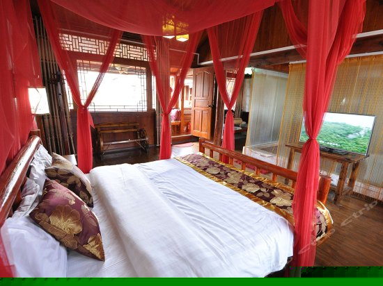 豪华蜜月大床房（三忘屋）