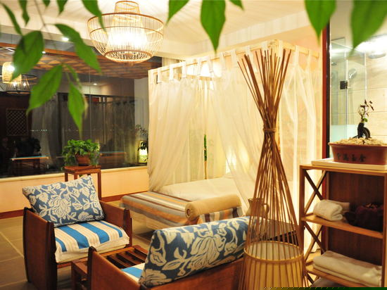 独立花园海景大床房