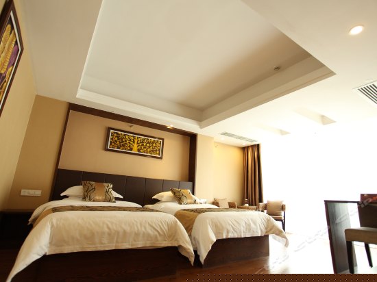 高级园景双床间